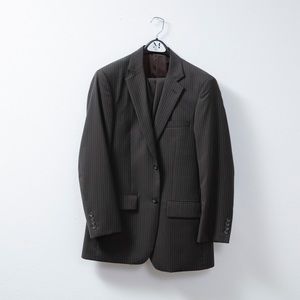Pinstripe suit 10/10 condition pronto uomo